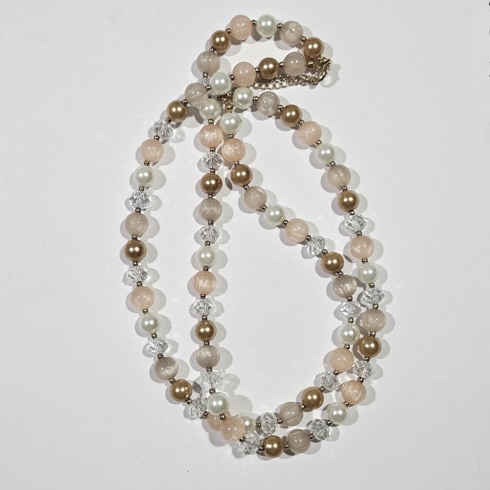 Gorgeous Glass and Pearl Necklace